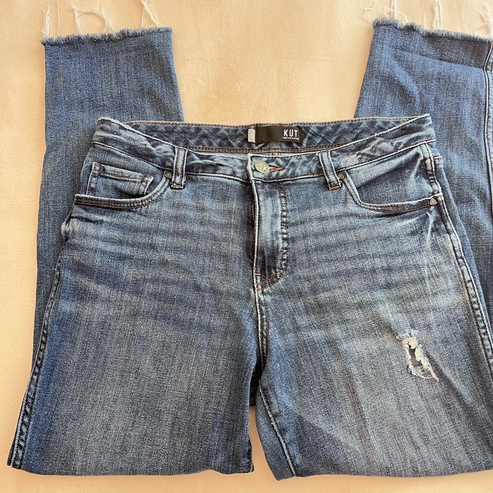 Kut from the Kloth Catherine Boyfriend Jeans - size 6